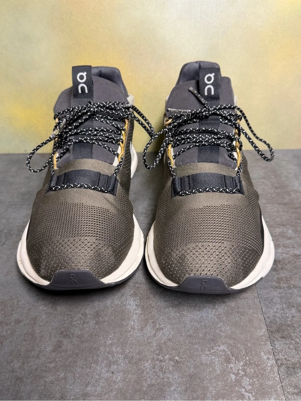 On Cloudnova Men’s Running Shoes Olive Green 26.98492 Size 10.5